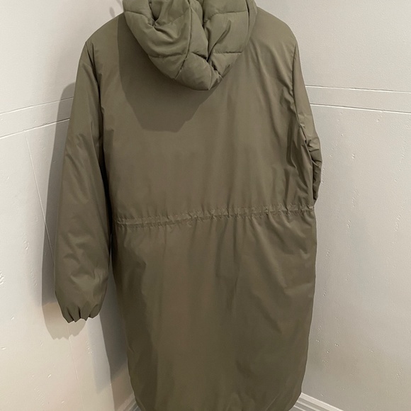 Vision winter jacket by Simons, women’s size medium, kaki - Picture 3 of 9